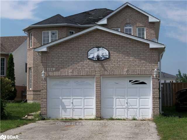 1128 Corrie St, Innisfil, L9S 1W9 | Image 3