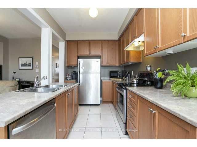 81 Collier Cres, Essa, L0M 1B5 | Image 2