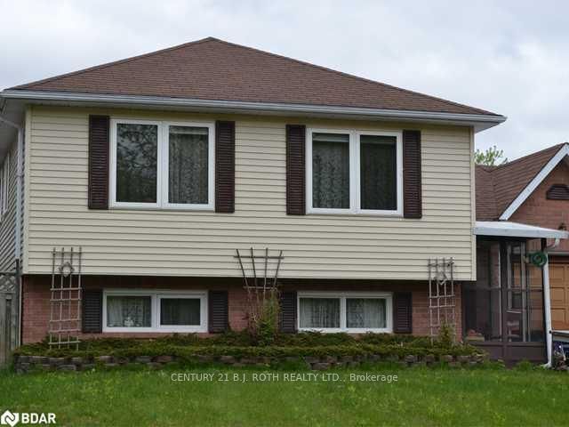 Listing photo 2