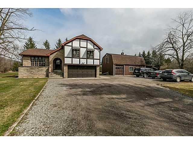 5837 Yonge St, Innisfil, L0L 1K0 | Image 2