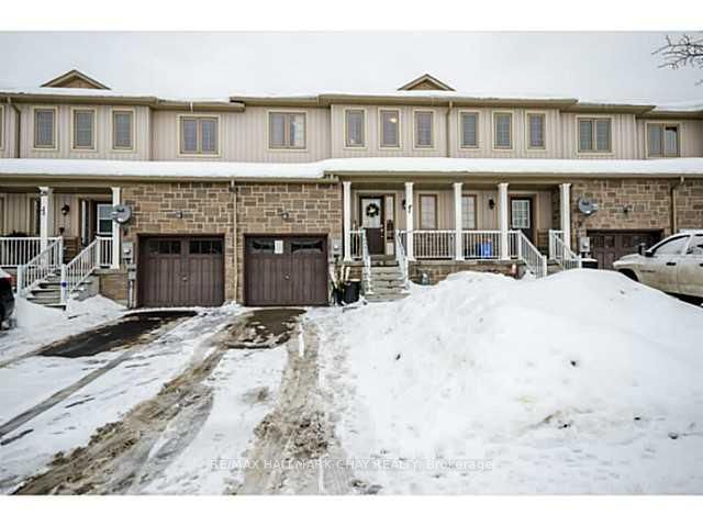 18 Admiral Cres, Essa, L0M 1B4 | Image 2