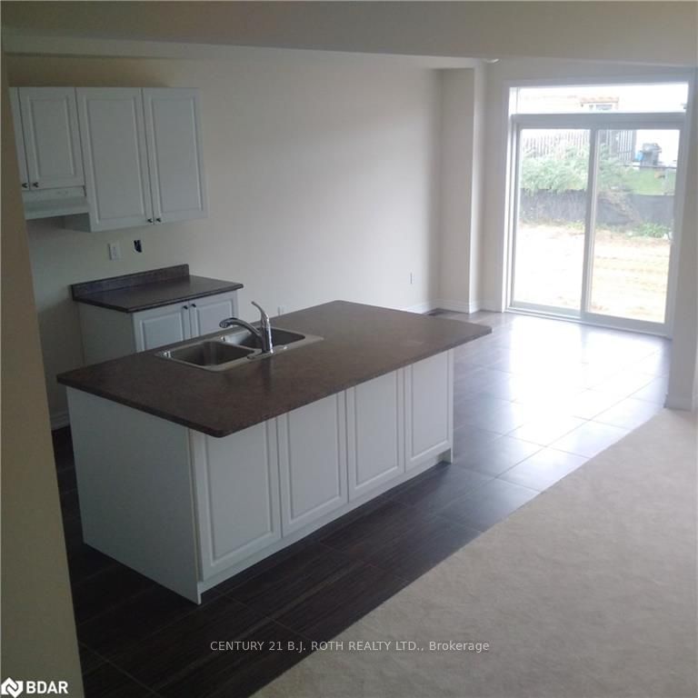 50 Sasco Way, Essa, L0M 1B4 | Image 3