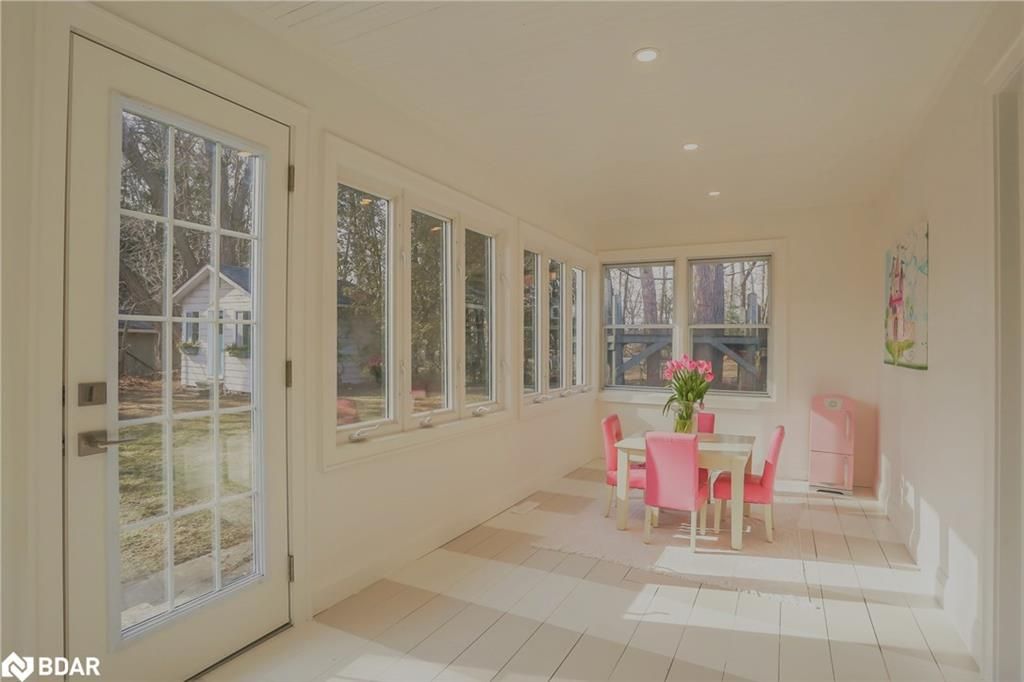 Listing Image 22