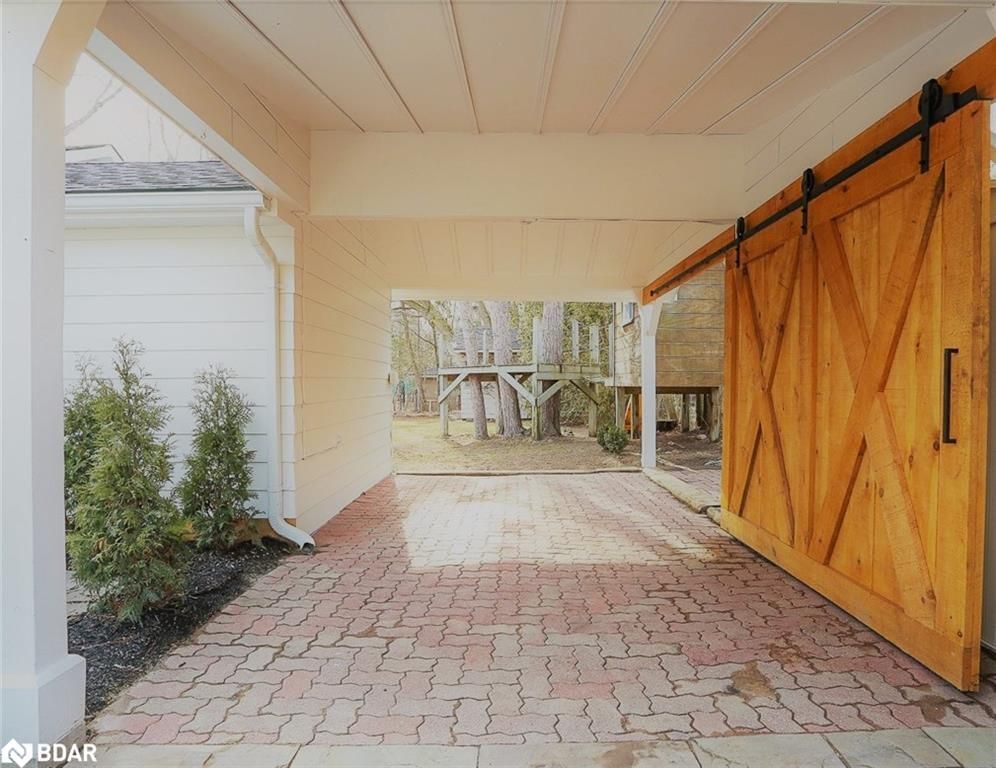 Listing Image 36