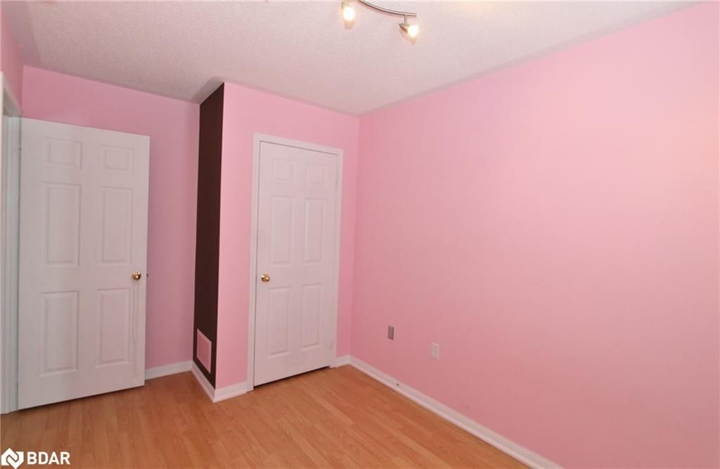 Listing Image 27