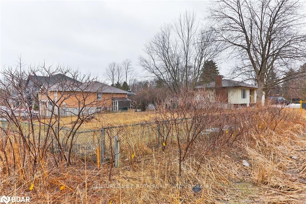 Listing Image 7