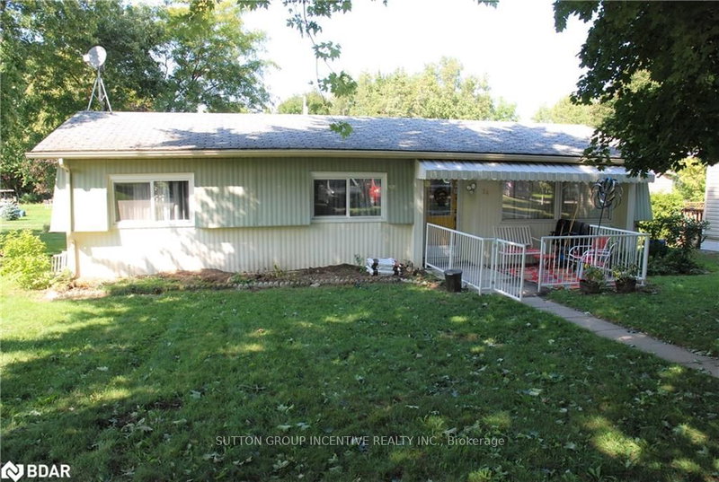 34 Flora Dr, Innisfil, L9S 1R1 | Image 2