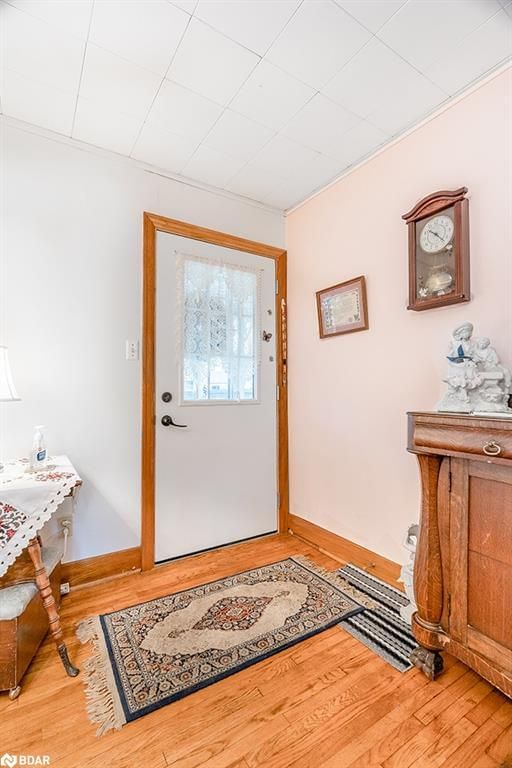 7845 Yonge St, Innisfil, L9S 1K8 | Image 2