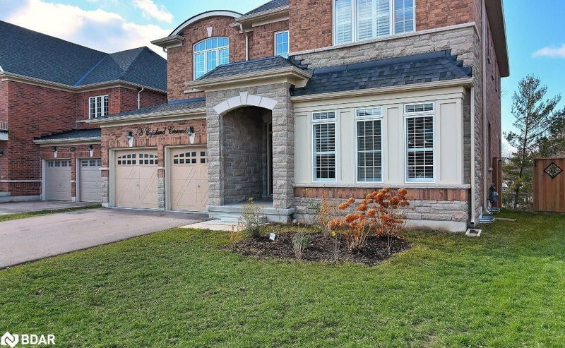 58 Copeland Cres, Innisfil, L0L 1L0 | Image 3