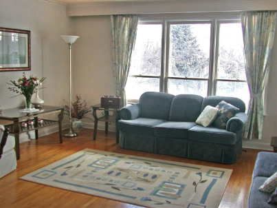 391 Alper St, Richmond Hill, L4C2Z3 | Image 3