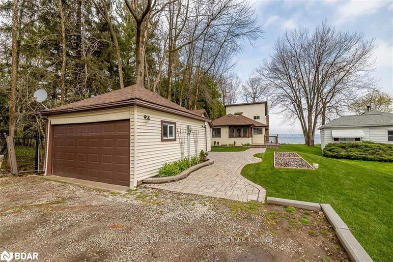 461 Limerick St, Innisfil, L0L 1K0 | Image 2