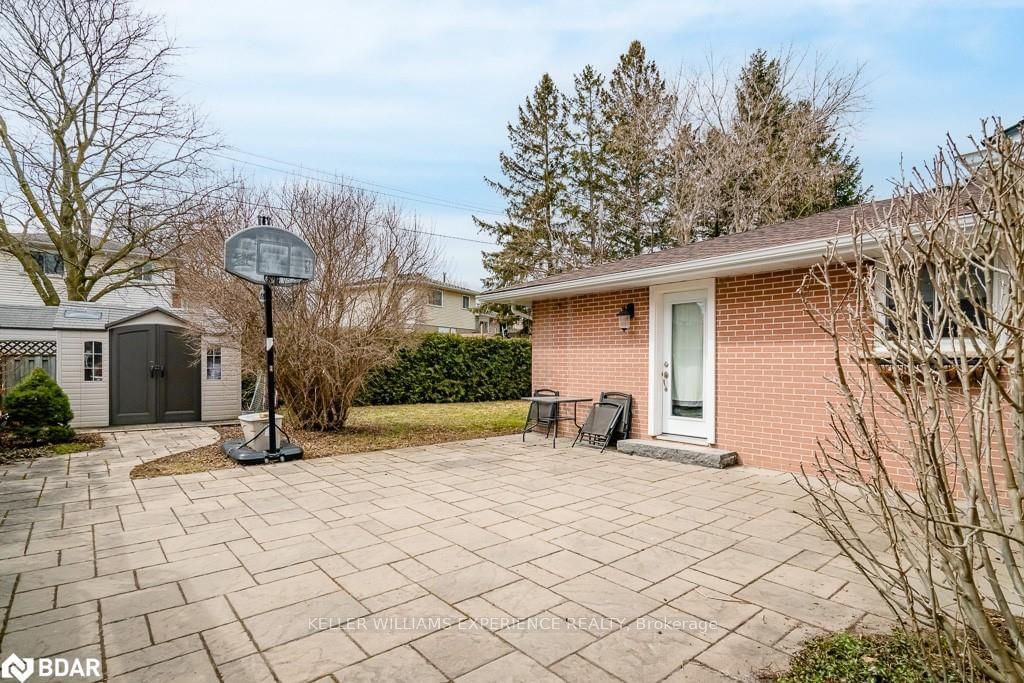 Listing Image 22