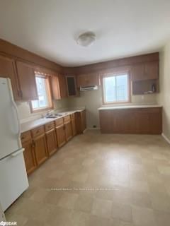 7878 Yonge St, Innisfil, L9S 1L4 | Image 2