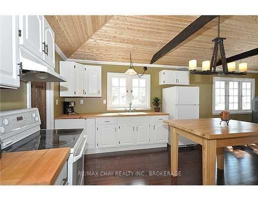 1417 Maple Way, Innisfil, L0L 1C0 | Image 2