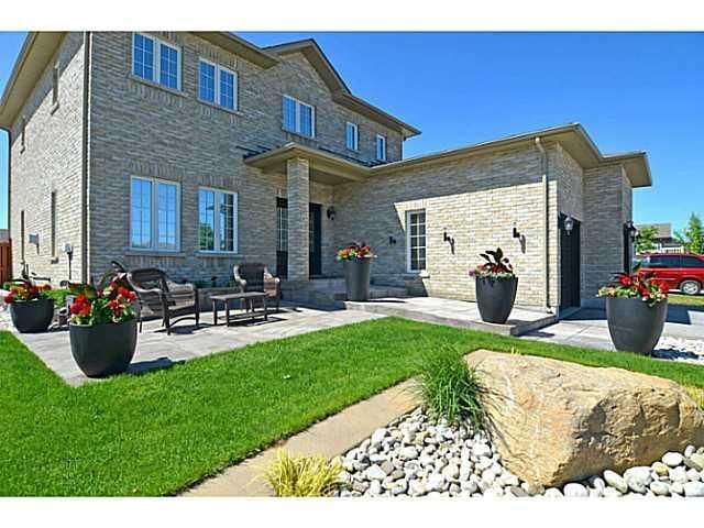 7 Stonemount Cres, Essa, L0M 1B4 | Image 3