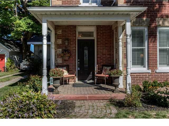 Listing Image 4