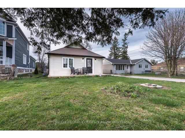 1274 Killarney Beach Rd, Innisfil, L0L 1W0 | Image 2