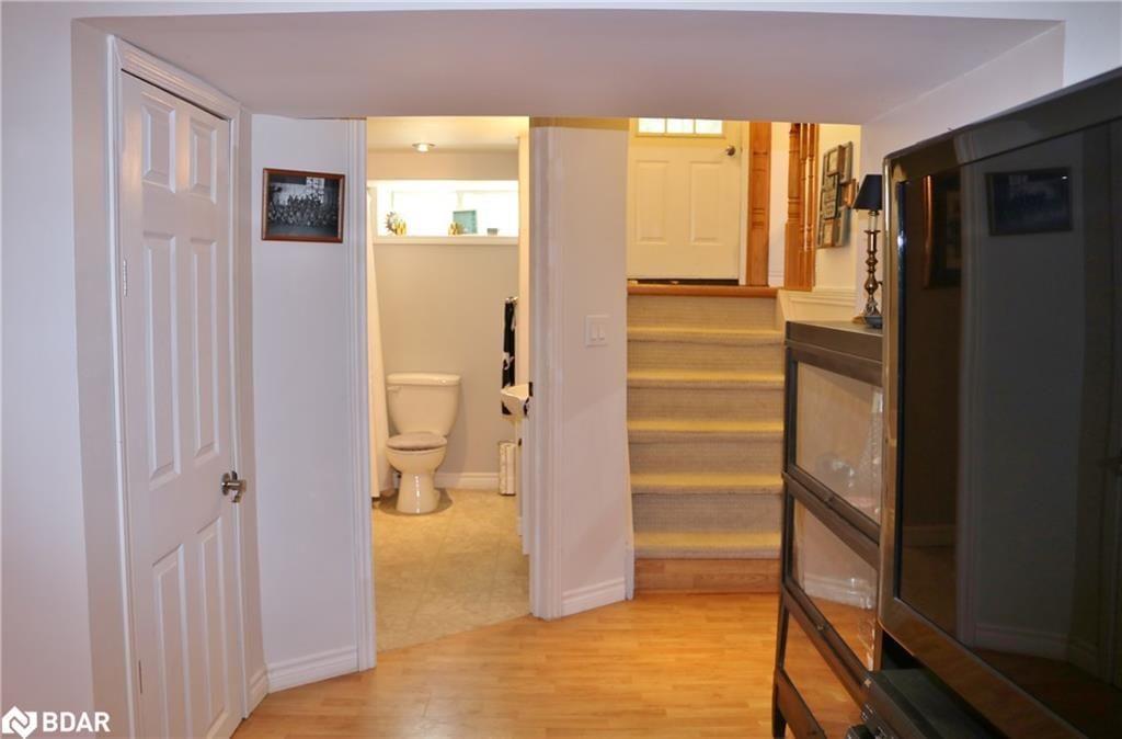 Listing Image 22