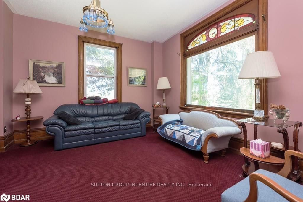 Listing Image 7