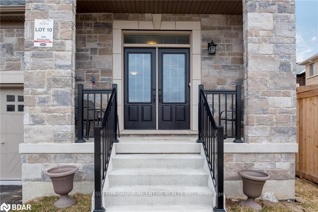 Listing Image 3