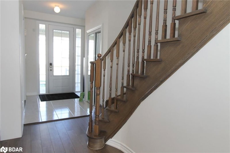 184 Brownley Lane, Essa, L0M 1B6 | Image 2