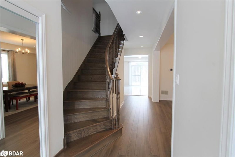 184 Brownley Lane, Essa, L0M 1B6 | Image 3