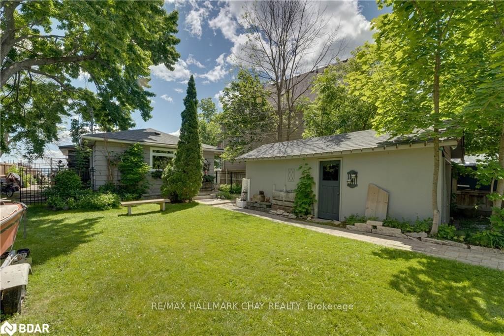 Listing Image 7