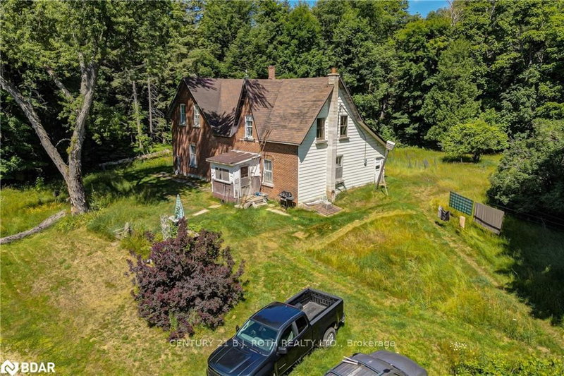 8137 4TH Line, Essa, L0M 1B0 | Image 2