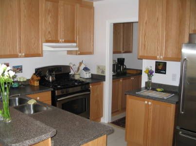 337 Kirkvalley Cres, Aurora, L4G7S1 | Image 2