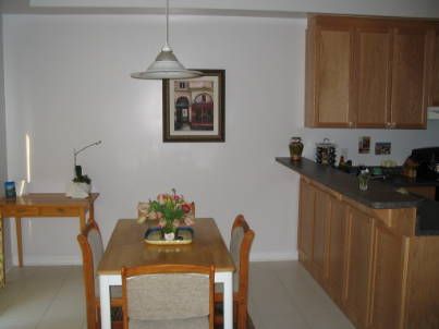 337 Kirkvalley Cres, Aurora, L4G7S1 | Image 3