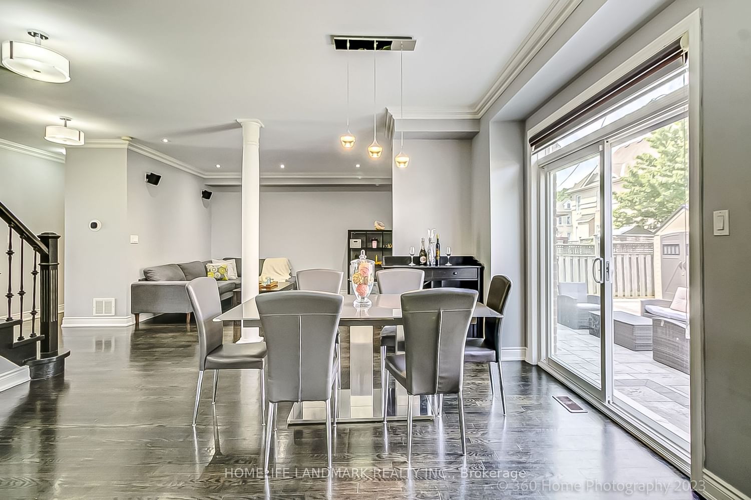 Listing Image 7