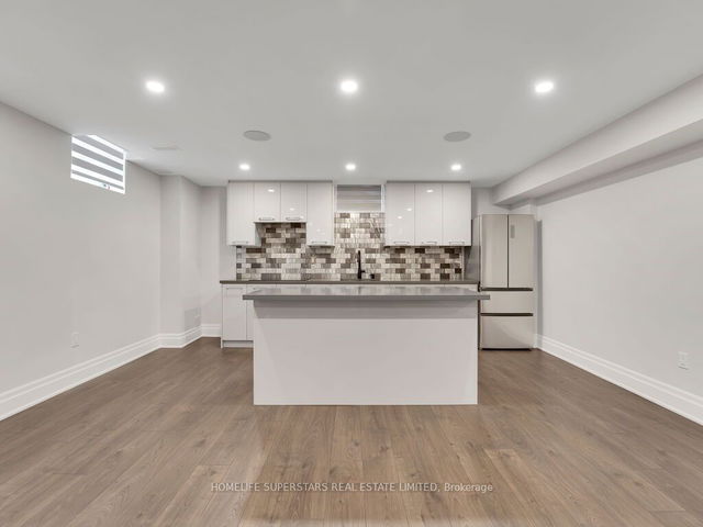 19 Woodgate Pines Drive Drive