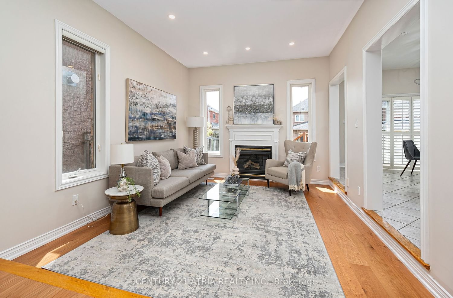 Listing Image 7