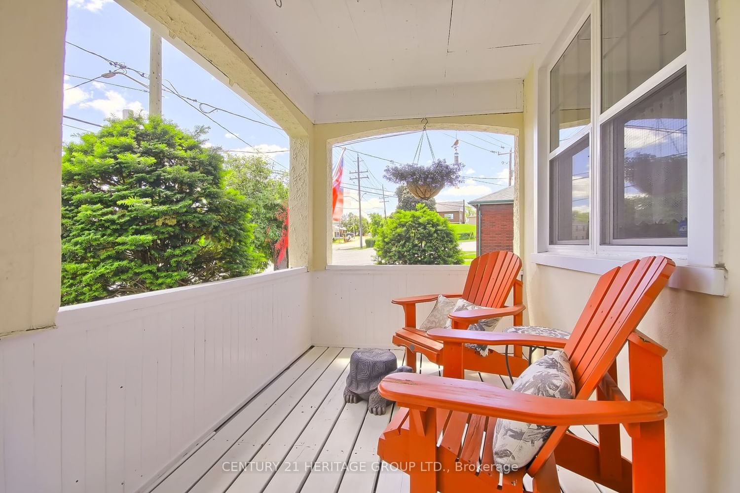 Listing Image 5