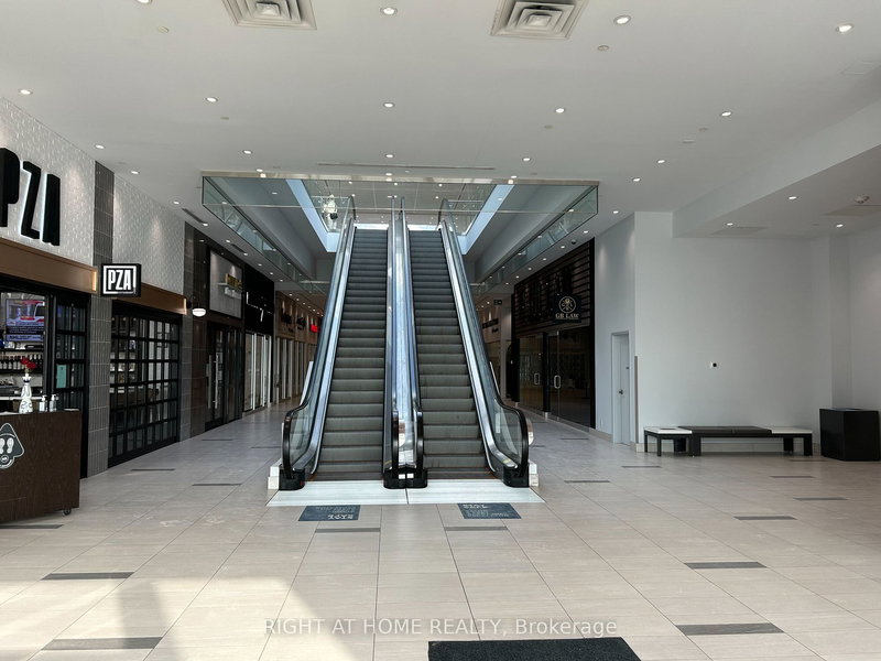 245 - 7777 Weston Rd, Vaughan, L4L 0G9 | Image 2