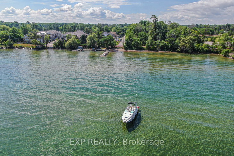 46 Alexander Blvd, Georgina, L0E 1L0 | Image 3