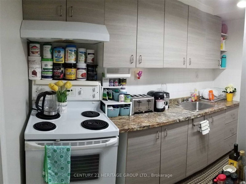 Bsmt. - 708 Jackson Crt, Newmarket, L3Y 5A6 | Image 3