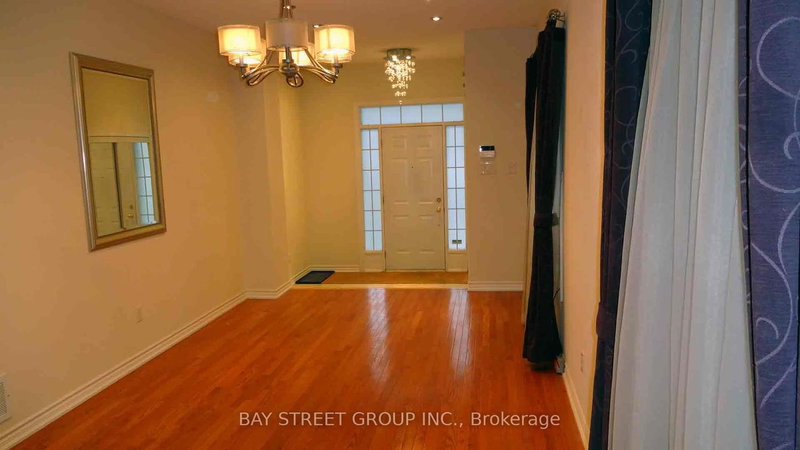 71 Ian Baron Ave, Markham, L3R 5R1 | Image 2