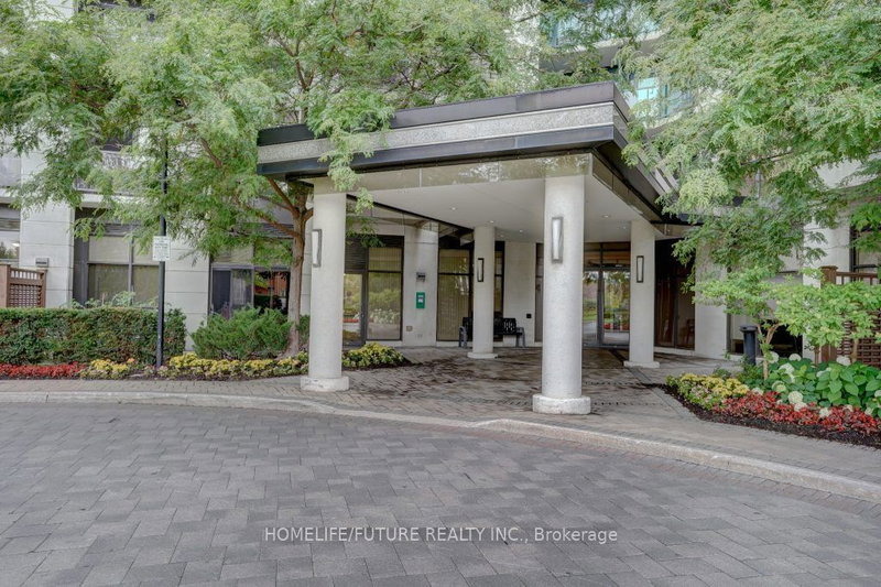 211 - 18 Harding Blvd, Richmond Hill, L4C 0T3 | Image 2