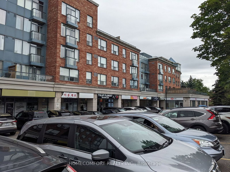 23D - 7398 Yonge St, Vaughan, L4J 8J2 | Image 2