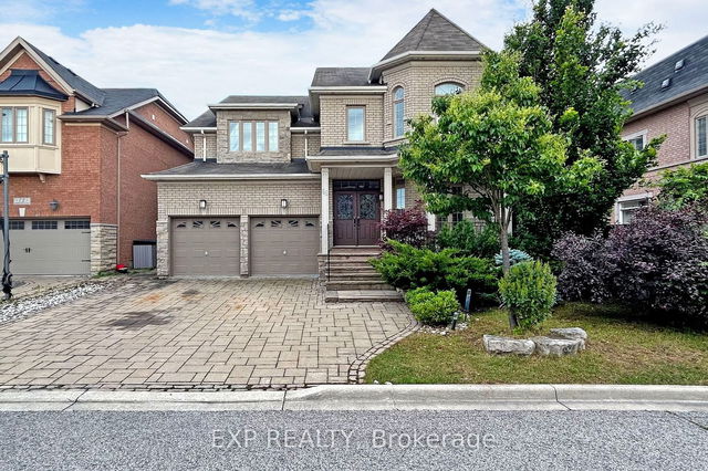 68 Sagecrest Crescent