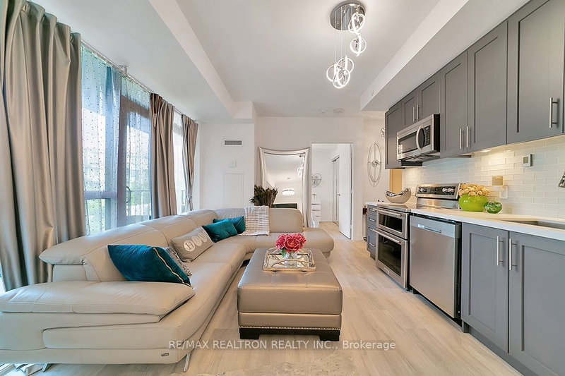 225 - 375 Sea Ray Ave, Innisfil, L9S 0L9 | Image 2