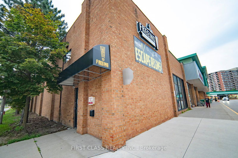 2F - 9625 Yonge St, Richmond Hill, L4C 5T2 | Image 2