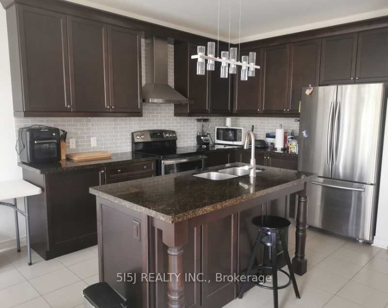 236 William Graham Dr, Aurora, L4G 0W4 | Image 2