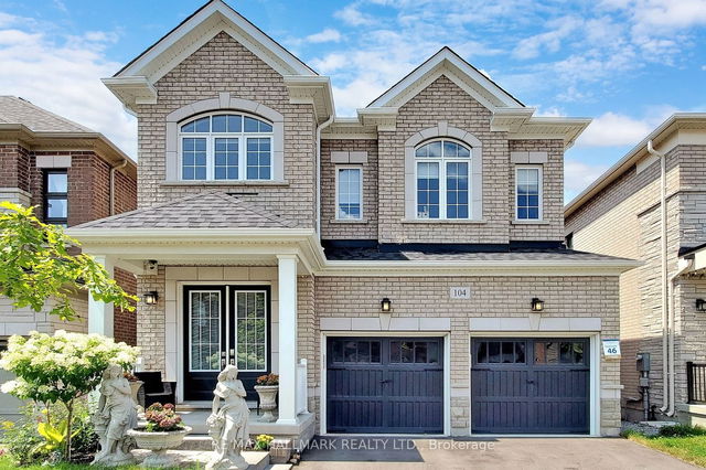 104 Pine Hill Crescent