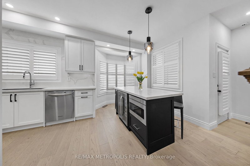 22 Kylemore Way, Markham, L6C 0J9 | Image 2