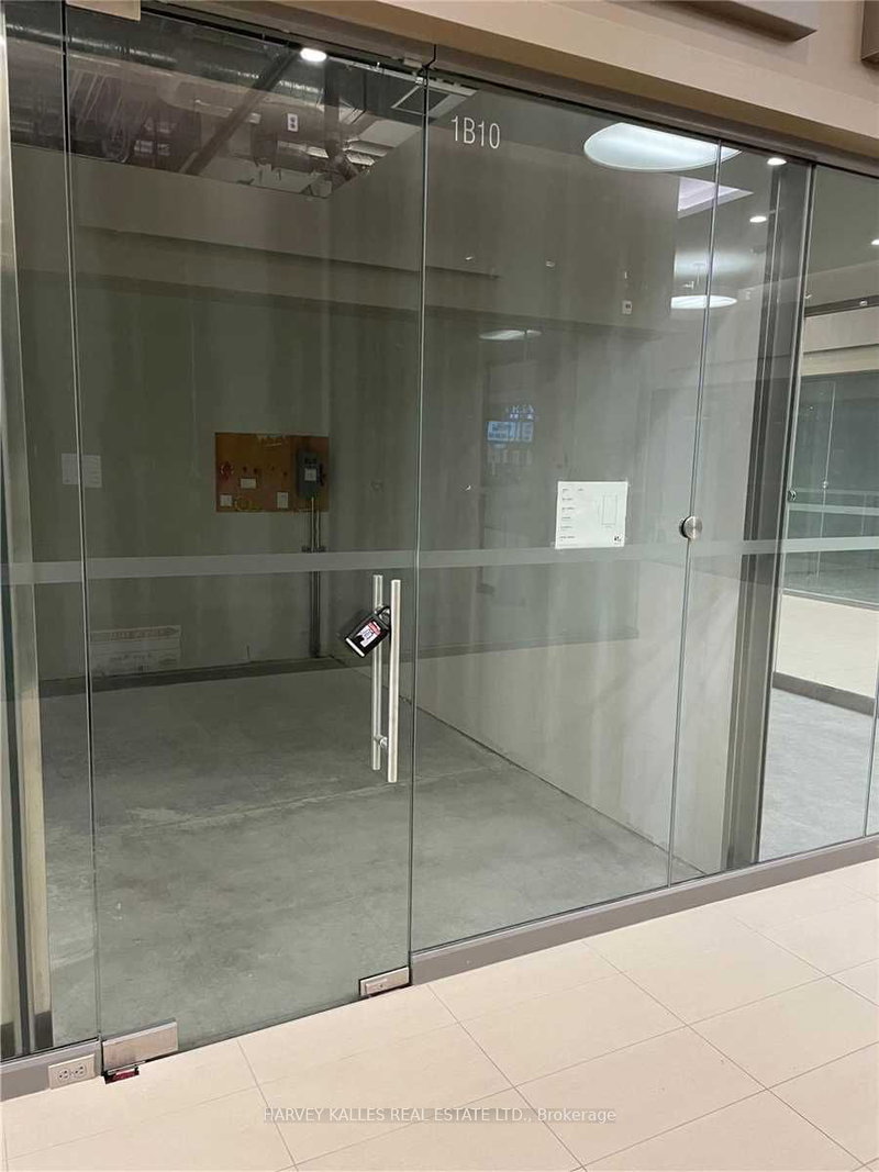 1B10 - 9390 Woodbine Ave, Markham, L6C 1T5 | Image 3