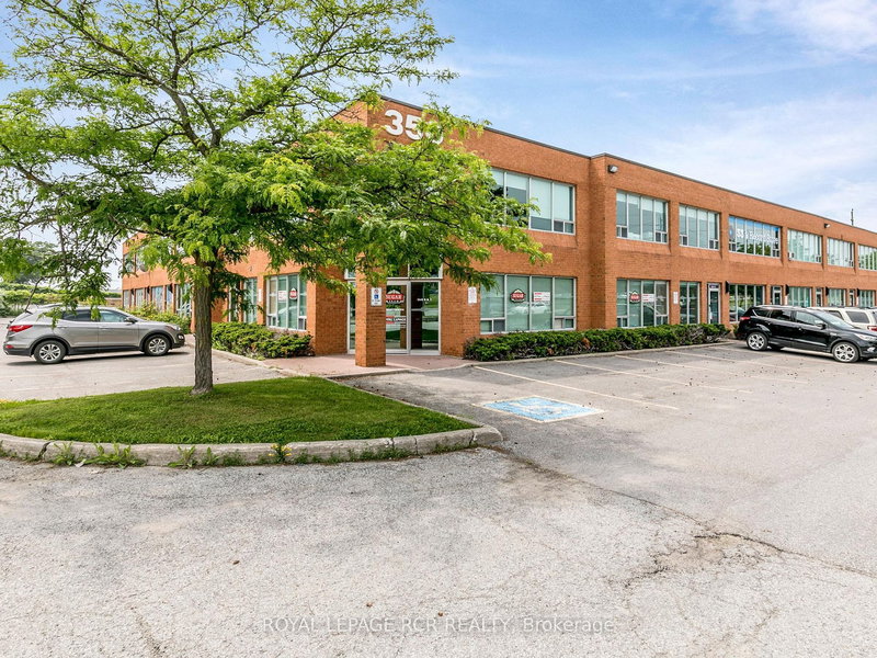 6 & 7 - 350 Harry Walker Pkwy N, Newmarket, L3Y 8L3 | Image 2