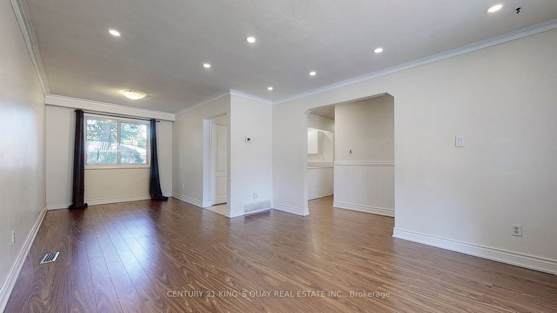 389 Becker Rd, Richmond Hill, L4C 2S3 | Image 3