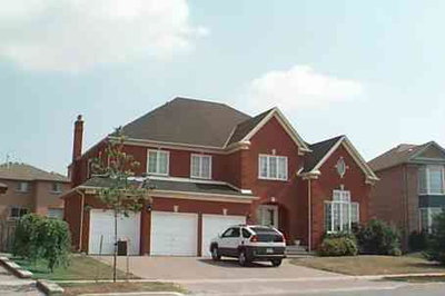 Detached House sold at 2213 Rodick Road, Markham, Ontario, L6C1R3 - Cachet - MLS: N669811